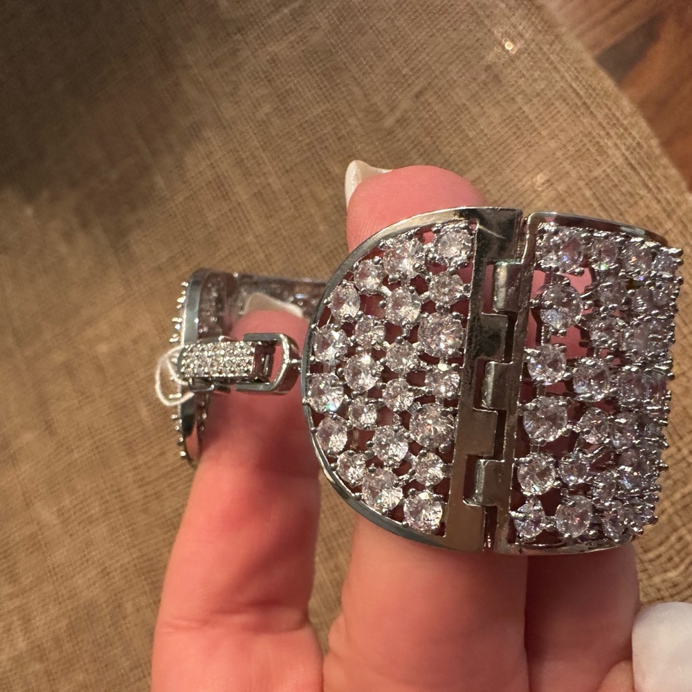 Elegant Silver Crystal Bracelet View 3